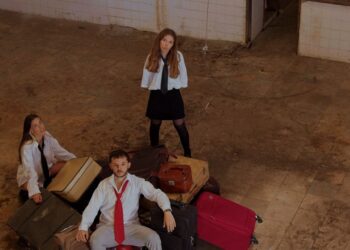 “Bem Educada”. Novo single é uma colaboração entre os Equinōcio e Inês Apenas