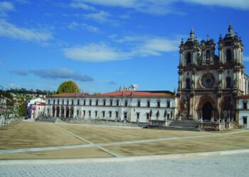 Alcobaça cria novo núcleo local para a infância
