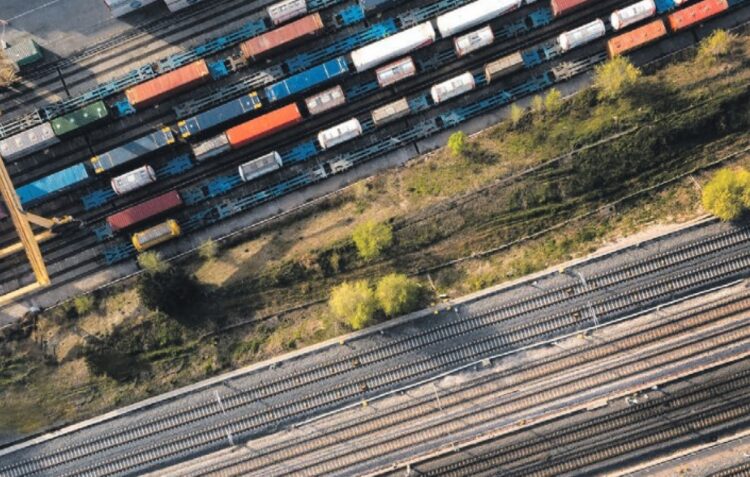 Comboios de mercadorias limitados a 19 vagões mas poderiam ser 50