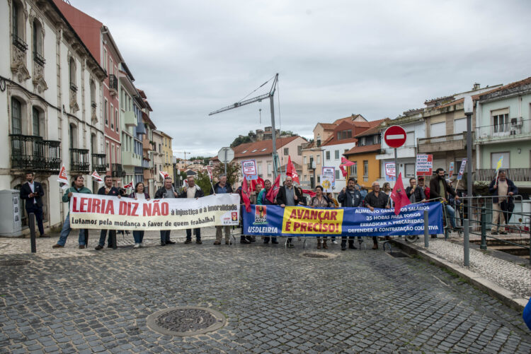 PSD e PCP criticam falta de respostas do Governo na visita ao distrito de Leiria