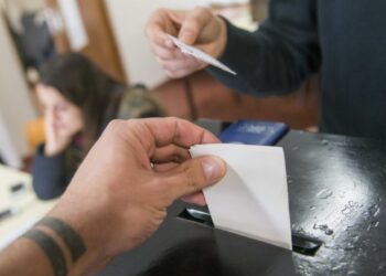 Freguesia dos Pousos aprovada segue para Assembleia da República