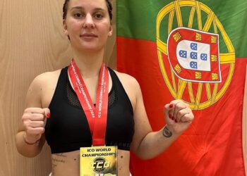 Francisca Cardoso volta a conquistar o título de campeã mundial de kickboxing