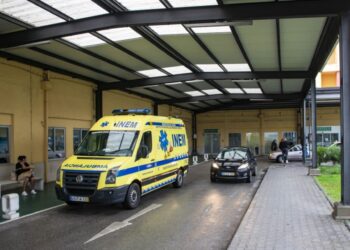 Bebés de Leiria vão ter de nascer em Coimbra nos próximos fins-de-semana