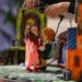 Marionetas nas ruas de Alcobaça. “Por favor, engana-me, que eu quero ser enganado”