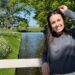 Matilde Martins gere redes sociais e marketing de multinacional de calçado