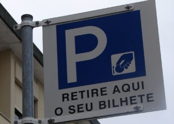 Fátima vai ter mais estacionamento pago a partir de 15 de Novembro