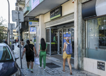 Acção popular em Leiria contra alegada especulação de preços do Pingo Doce