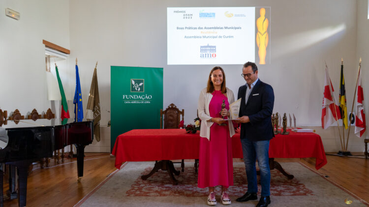 Assembleia Municipal de Ourém distinguida com prémio ANAM