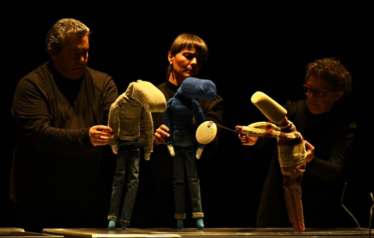 S.A. Marionetas, de Alcobaça, levam conto de Sophia de Mello Breyner ao público da China