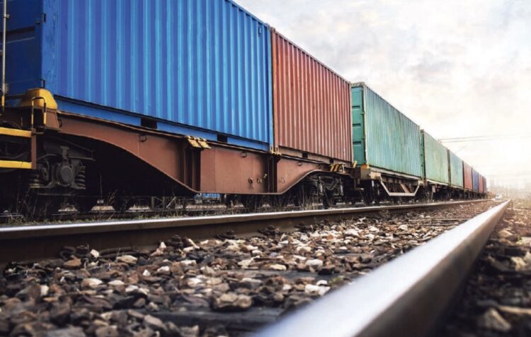 Ausência de ferrovia pode penalizar mercadorias na Europa devido ao carbono