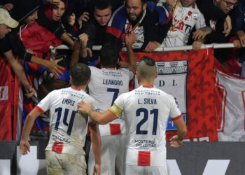União de Leiria vence Oliveirense com goleada