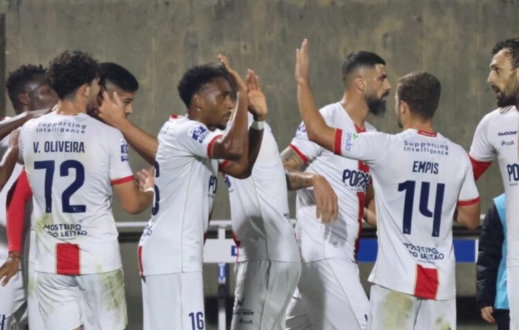 União de Leiria segue em frente na Taça de Portugal
