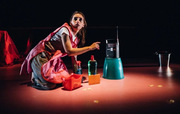 Sara Barros Leitão em Leiria, Teatro Meridional na Marinha Grande