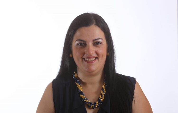 Cláudia Avelar assume candidatura à Federação do PS