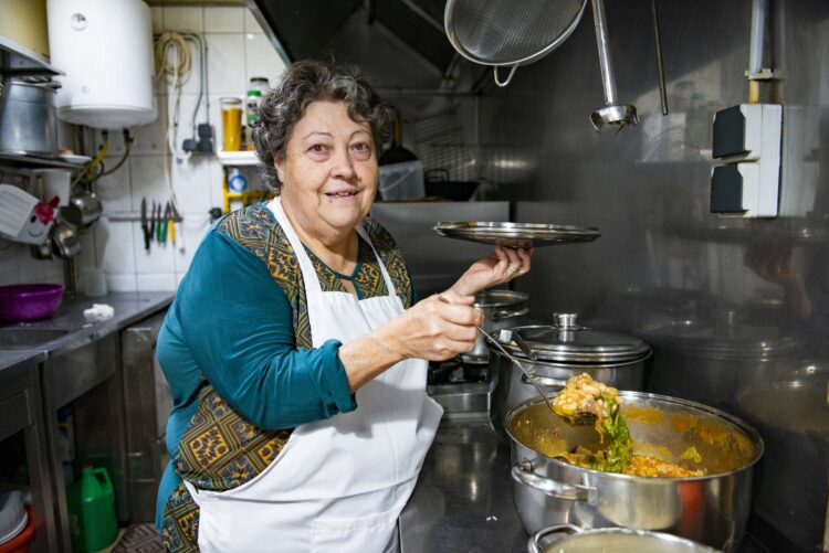 Elas estão bem é na cozinha. As guardiãs da tradição nas tascas de Leiria