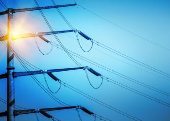 População da Batalha opõe-se a linha eléctrica de muito alta tensão