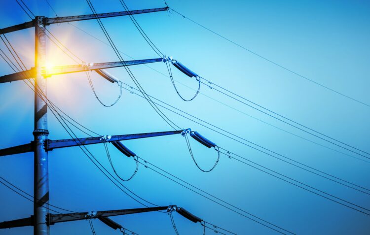 População da Batalha opõe-se a linha eléctrica de muito alta tensão