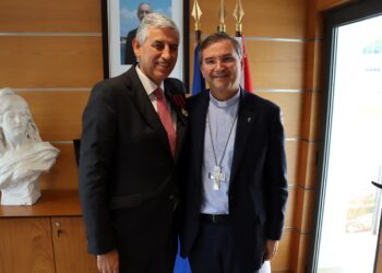 Presidente da Câmara de Ourém condecorado pelo Vaticano