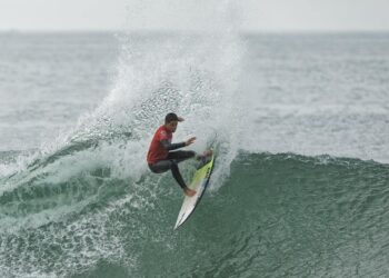 Campeões nacionais sub-16 de surf são conhecidos em Peniche