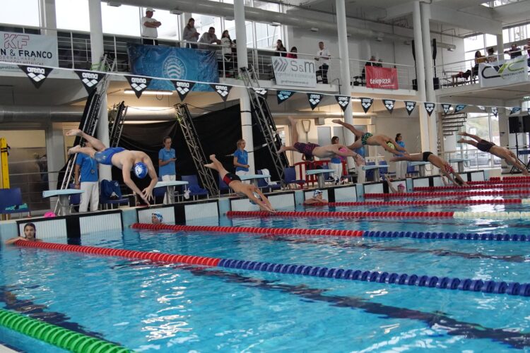 Clube Náutico Leiria vence torneio ‘em casa’