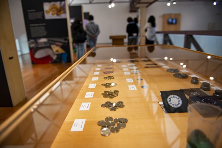 O Vil Metal. O fascínio do dinheiro e a história de Portugal contada em moedas