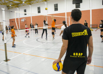 Em apenas um ano, voleibol conquistou  já uma centena de atletas em Leiria
