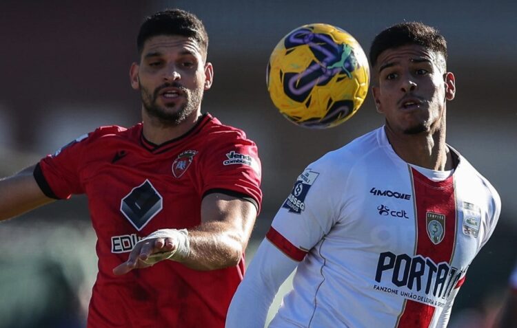 União de Leiria perde pela margem mínima em Penafiel