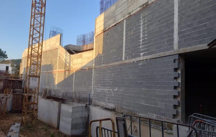 Moradores questionam licenciamentos de obras em São Martinho do Porto