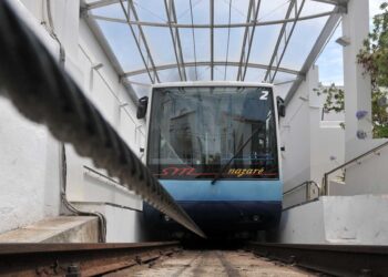 Atraso na obra do ascensor preocupa autarcas da Nazaré