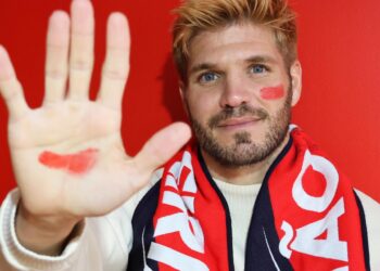 União de Leiria une jogadores e adeptos em campanha contra a violência