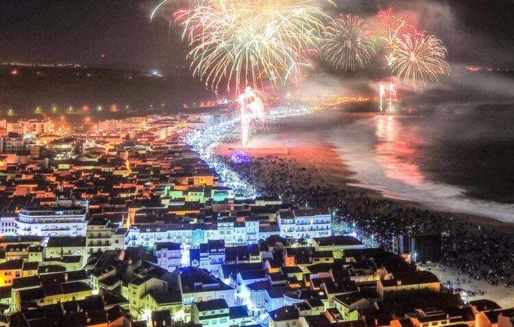 Nazaré alarga horários de estabelecimentos para festejar a passagem de ano