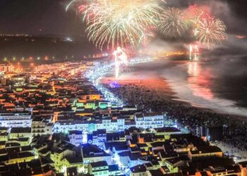 Nazaré assegura transporte público na noite de passagem de ano