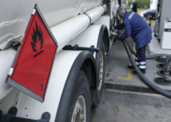Transportadoras somam prejuízos com furtos de combustíveis