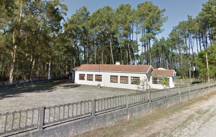 Ourém aprova projecto para creche municipal na antiga escola das Louçãs
