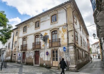 Obras para breve em quarteirão junto à Sé de Leiria que dará lugar a 36 apartamentos
