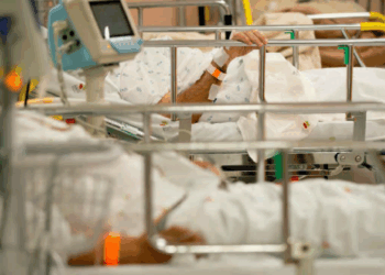 Internados no Centro Hospitalar de Leiria podem jantar com família