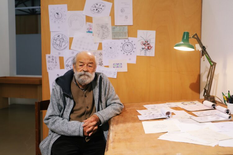 Câmara de Maravilhas mostra objectos reunidos por José Aurélio