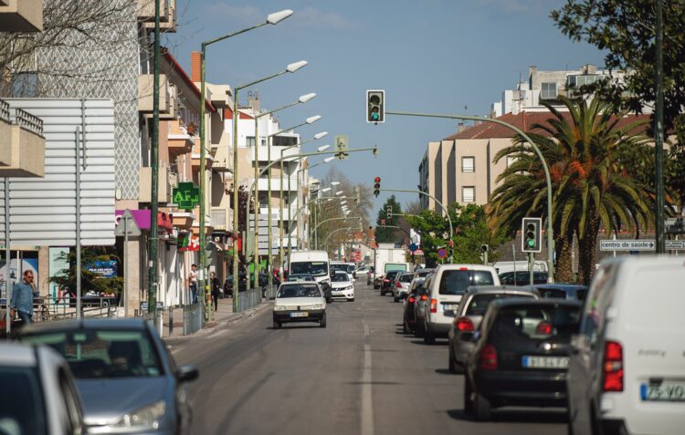 Estudo retira trânsito de pesados do centro da Marinha Grande