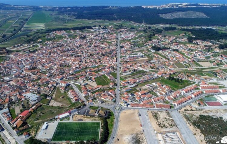 Câmara da Nazaré retira competências a Junta que votou contra orçamento municipal