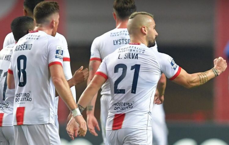 União de Leiria termina ano com empate frente ao Feirense