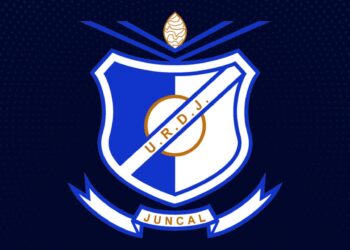 Clube do Juncal cria colecção de cromos dos seus atletas