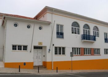 Autarcas da Nazaré notificados pelo Tribunal de Contas para pagar multas
