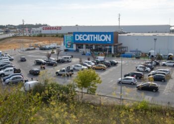 Fundo imobiliário dos EUA compra imóvel da Decathlon de Leiria