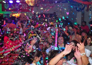 Nazaré alarga horário de funcionamento de bares, discotecas e salas de baile no Carnaval