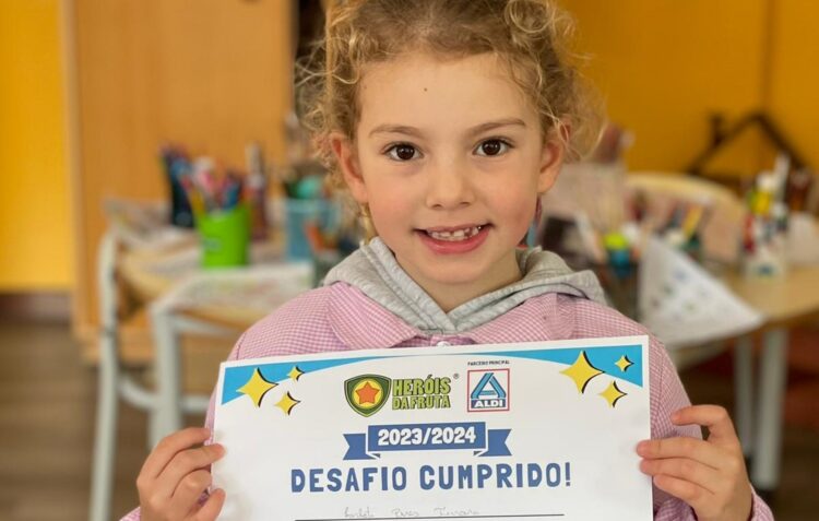 Heróis da Fruta chega a 54 escolas do distrito