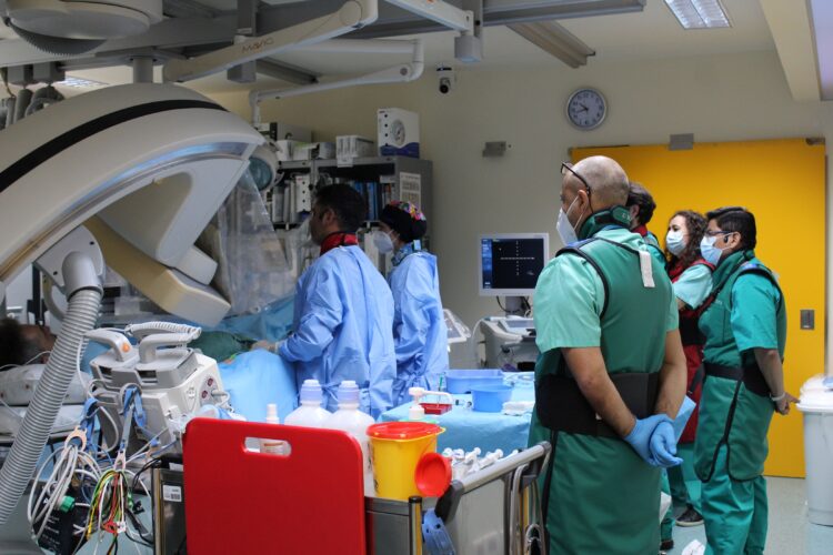 Unidade de Hemodinâmica acolhe formação dedicada ao tema das lesões de bifurcações coronárias