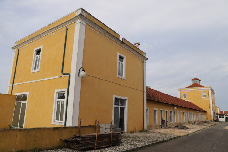 Obras em curso para a construção da creche da Ivima