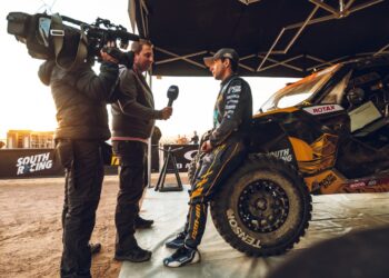 João Ferreira sonha com pódio no Dakar