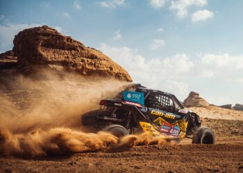 João Ferreira garante segundo lugar no prólogo do Dakar