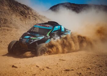 Ricardo Porém sobe na classificação do Dakar